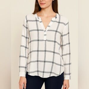 Jane + Delancey White Black Plaid Long Sleeve Blouse Size M Gauze Type Fabric